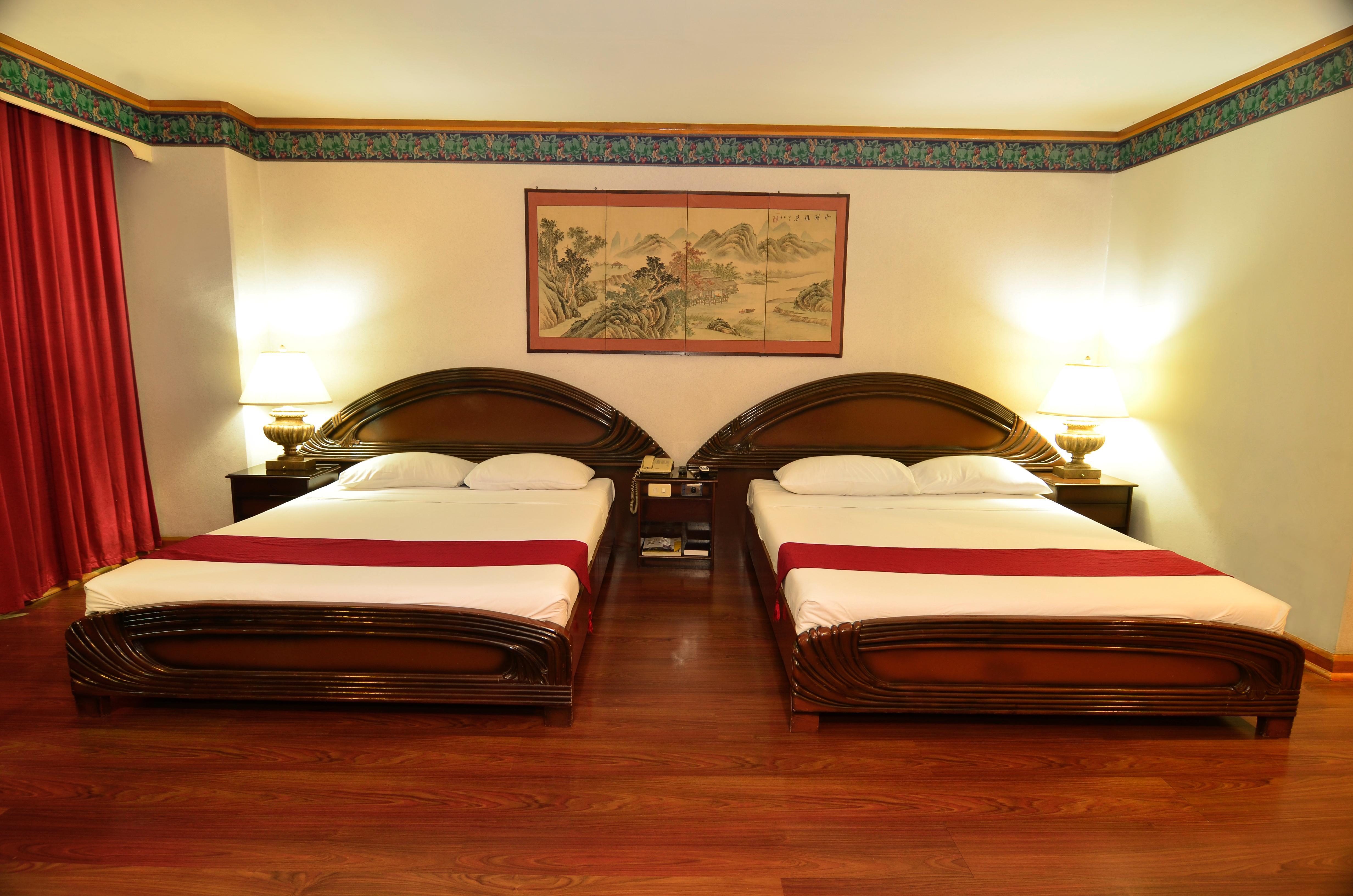 Holiday Plaza Hotel Cebu Ngoại thất bức ảnh