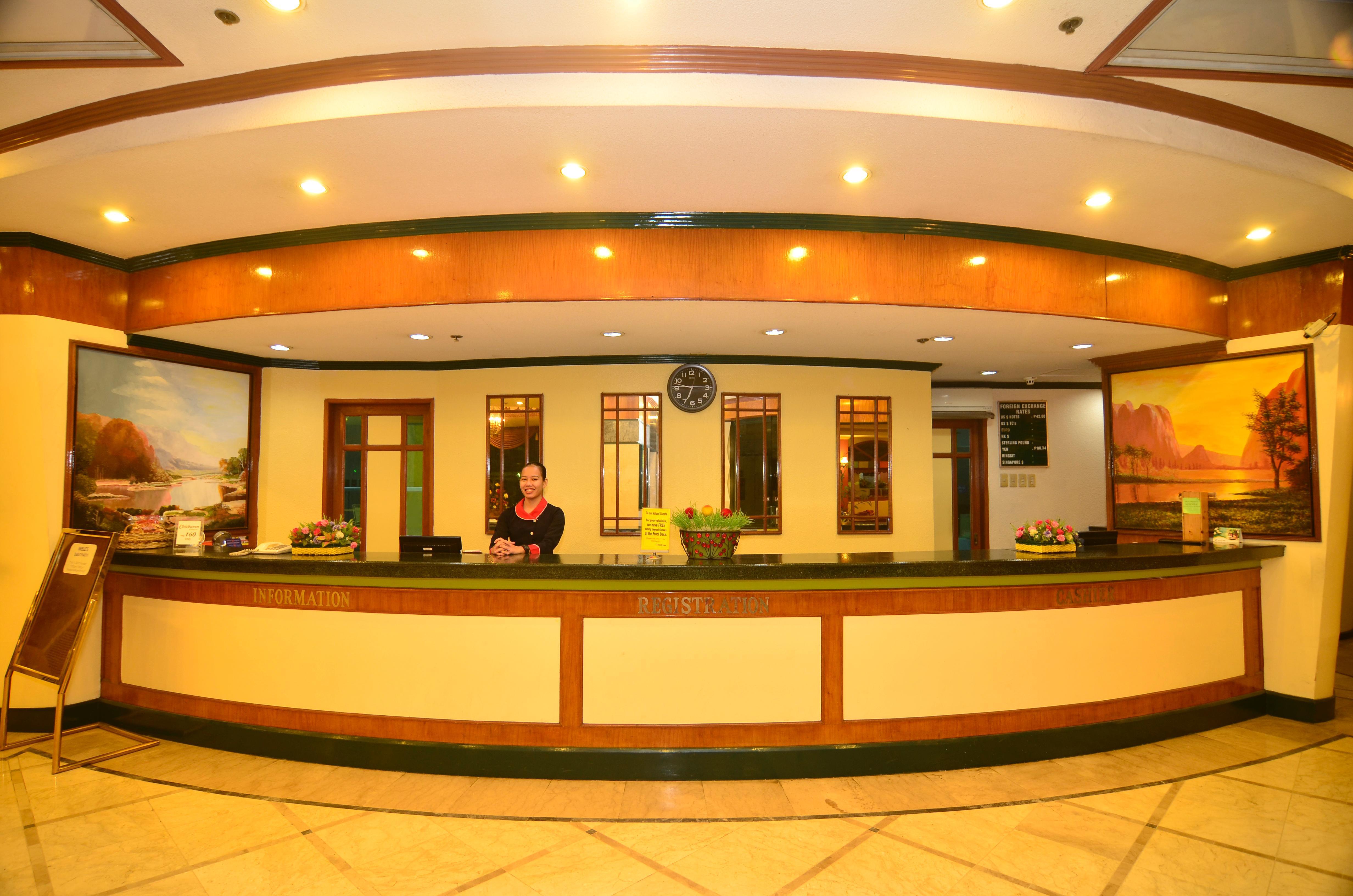 Holiday Plaza Hotel Cebu Ngoại thất bức ảnh